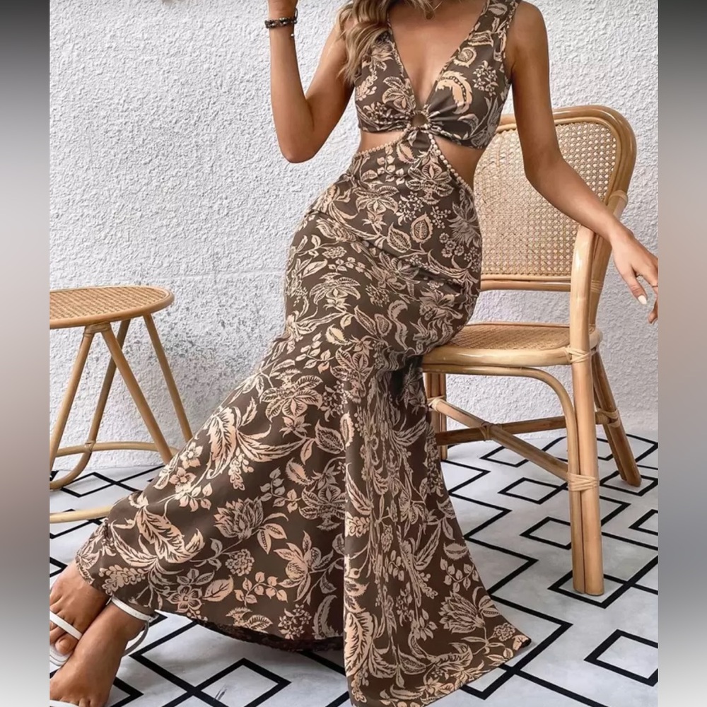 SHEIN Brown Floral Maxi Dress